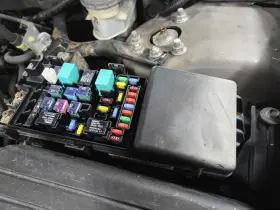 38250sdaa21 Honda 2003 - 2007 Accord 2.4l Engine Fuse Box Tested Works Oem
