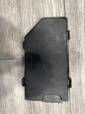 38256-tva-a02 Honda 2018 - 2022 Accord Engine Bay Fuse Relay Junction Cover Box
