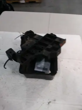 607.ho1620 Honda Pilot 2020 Battery Tray 558149