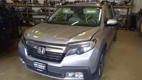 646-11817 Honda Fuse Box Engine Right Hand Compartment Awd Fits 17-19 Ridgeline 844580