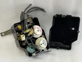 646.ho1b84 Honda 1984 1985 Civic Sedan Motor Engine Fuse Relay Box Panel 1.5l Automatic A/t