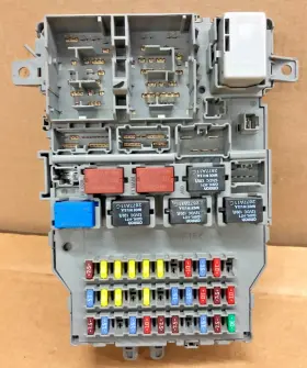 Honda Shj-a23-qa2 2007 Odyssey Interior Fuse Junction Box 2008-2010