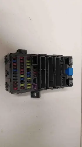 Sne-a912 Honda 06 Civic Cabin Fuse Box Oem