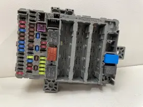 Tr6-a313 Honda Fits 2013 2014 2015 Civic Cabin Fuse Relay Junction Box Oem