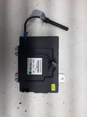 591-72178 Hyundai Chassis Ecm Body Control Bcm Left Hand Center Dash Fits 13-14 Santa Fe 866915