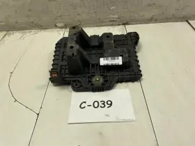 607.hy1415 Hyundai 2015 Santa Fe Sport Battery Tray Oem