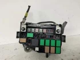 912211r554 Hyundai 2012 2013 Accent Engine Fuse Boxused Oem