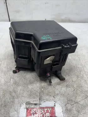 914050w030 Hyundai 2012 Santa Fe Engine Fuse Box Relay Junction Module Unit