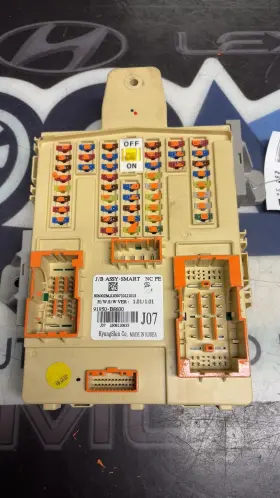 91950-b8600 Hyundai 2017 Hyudai Santa Fe Cabin Fuse Box