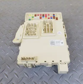 91950cw020 Hyundai 2022-2025 Tucson Interior Fuse Box Relay Module Unit Oem