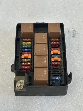 Ljg2822ab Jaguar 646-10129 2003 Xk8 Front Engine Fuse Relay Box