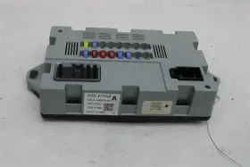 Jaguar 646.ja1e17 Fuse Box Xe 2017 17 Cpla14q073aa 1095644