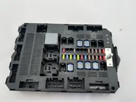 7370030730 Jaguar 2011-2012 Xf Cabin Fuse Box Oem