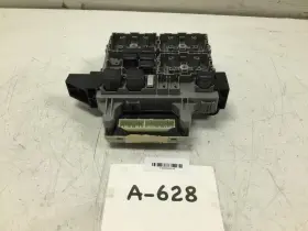 591-08155 Jeep 2007 Liberty Body Control Module Multifunction Fuse Box Oem Lhd