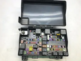 68251626ad Jeep 2016 2017 Grand Cherokee Totally Integrated Power Module Tipm