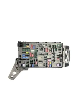 68347016ad Jeep 2023-2024 Grand Cherokee 3.6l Engine Power Distibution Fuse Junction Box