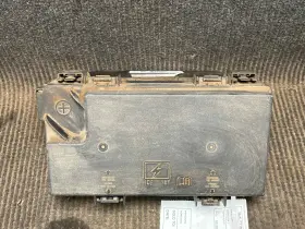 Ka021432 Jeep Fits 2011 Liberty Engine Fuse Box Oem