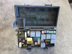 646.ch9207 Jeep/plymouth Truck 2007 Wrangler Jk Oem Tipm Totally Integrated Power Module Fuse Box 56049717