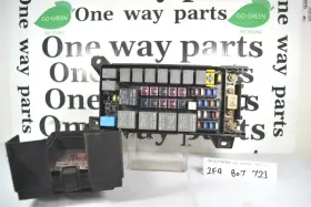 0k52y66760 Kia Sedona 2002-2005 Fuse Box Relay Unit Module Oem 2f9 721 B7