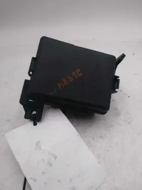 646-11655 Kia Fuse Box Engine Canada Market Conventional Ignition Fits 16-17 Rio 707640