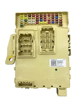 91950dw380 Kia 2023 Sportage Oem Cabin Fuse Relay Junction Box