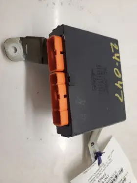 89730-50011 Lexus 591-58429 Ls400 Theft-locking Theft Inside Trunk Control Module 90-92
