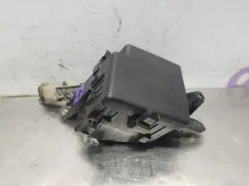 8266250110 Lexus 05 2005 Ls430 4.3l Engine Fuse Box Left Driver