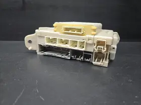 82672-53150 Lexus 10-11 Is350 Is250 Convertible Fuse Relay Junction Box Module Oem