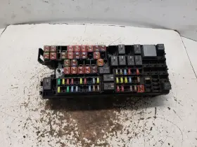He9z14290a Lincoln Fuse Box Engine Fits 17-19 Mkt 1396353
