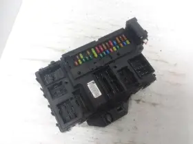 Jj7t-15604-adf Lincoln Multifunction Smart Junction Box Fuse From 06/01/18 Fits 19 Mkc 1764854