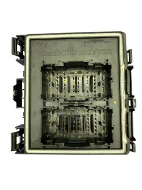Pz1t14d068lab Lincoln 2023-2024 Corsair Oem 2.0l Fwd Engine Fuse Box Relay Junction Block