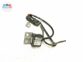 232082 Maserati 07-19 Granturismo Front Apron Vertical Acceleration Sensor M145