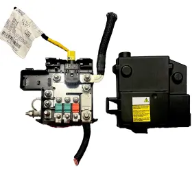 06700020290 Maserati Motors 2014-2021 Battery Positive Terminal Fuse Box Ghibli Quattro