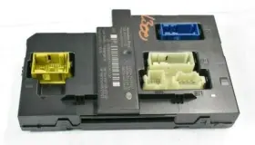 2045458601 Mercedes-benz 2045458201 08-11 W204 C300 C350 Rear Sam Fuse Box Relay Module Oem