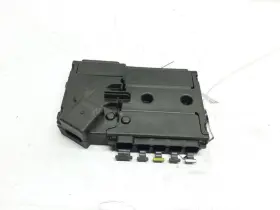 2135406100 Mercedes-benz 205 C300 Junction Box Terminal Control Module Relay