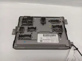 2139009212 Mercedes-benz 17-18 E300 Rear Sam Module Control Unit Signal Activation