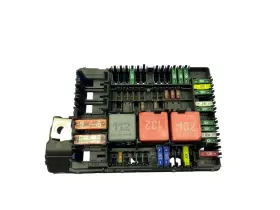 2239061602 Mercedes-benz 2022 S580 W223 Oem Rear Cabin Control Fuse Box Block Relay Broken Tabs