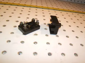 22532 Mercedes-benz Early W108 W109 W111 Under Hood Small 2 Fuse 1 Box And Cover Ty#3