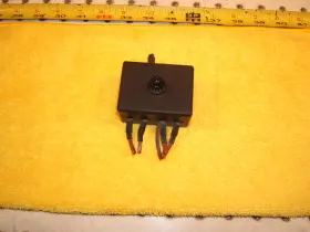 24291 Mercedes-benz Late W108 W111 W109 Under Hood Small Fuse Oe 1 Box With Cover And Fuses