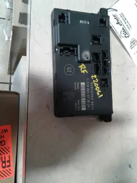 591-60482 Mercedes-benz Chassis Ecm 219 Type Door Cls550 Front Fits 06-08 Cls-class 805730