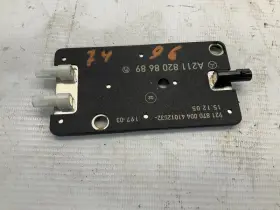 591.mb1n06 Mercedes-benz 03 04 05 06 Slk280 3.0 Antenna Boost Amplifier Control Module B