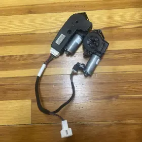 A2059009104 Mercedes Benz Genuine 2016 C Class W205 Pair Of Sun Roof Motors