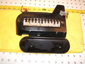 Mercedes-benz Type#1/ #1 W109 W108 Under Dash Us Driver Plastic Fuse Oem 1 Box And Cover Typ#1