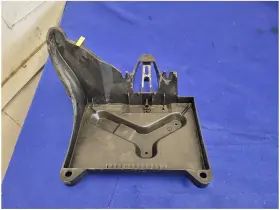 607.fd3m03 Mercury 2003-2004 Marauder 32v Battery Tray Box Front Engine Bay 2813