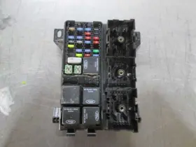 2f1t-14a067-ab Mercury 663.fd3u03 2003 Sable Inside Fuse Box # 356439