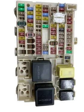 8565a577 Mitsubishi 2022-2024 Outlander Dash Instrument Panel Fuse And Relay Junction Box