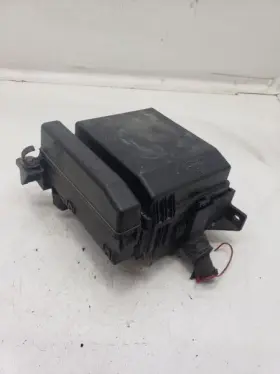 Mr979385 Mitsubishi Fuse Box Engine Compartment Fits 04 Galant 432349
