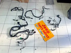 04801901ab Mopar 2007 Jeep Wrangler Jku 3.8l Rubicon Engine Wiring Harness Injector Battery Oem