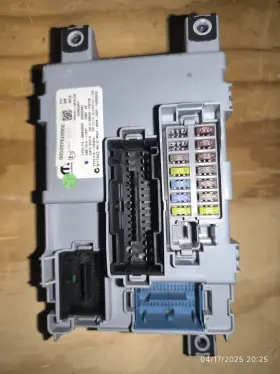 Ltqf16125 Mopar Ram Promaster City Fuse Box Cabin 17-19