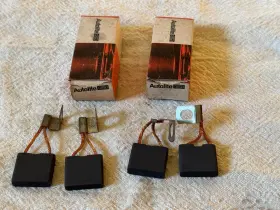 B4az-10069-a Motorcraft Nos Ford 1949-1962 Mercury Generator Brush New Old Stock Lot Of 2 Pairs